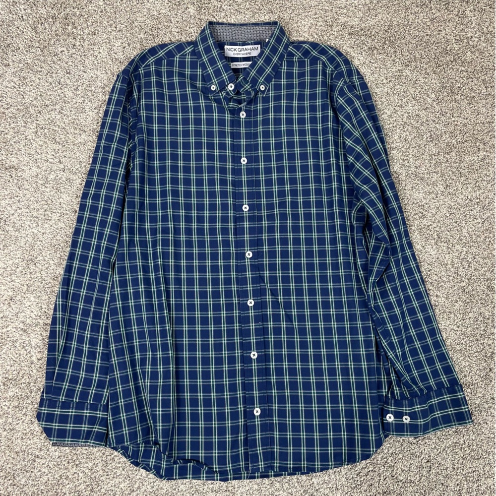 Nick Graham || Plaid Everywhere Button Down Size L